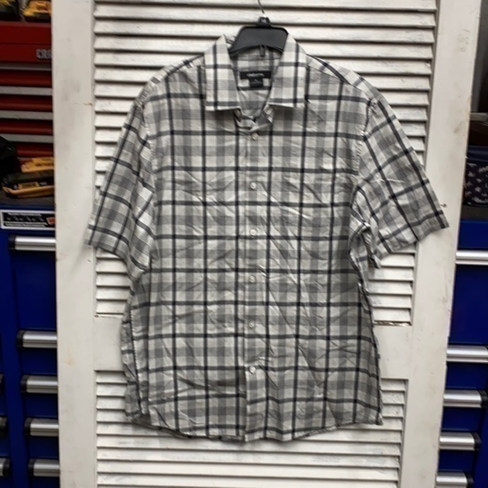 Claiborne Black Plaid Pocket Shirt size Medium